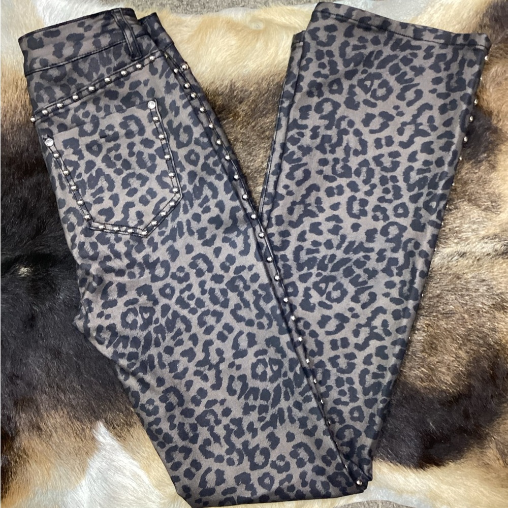Ladies Bootcut Cheetah Print Mid Rise Jeans